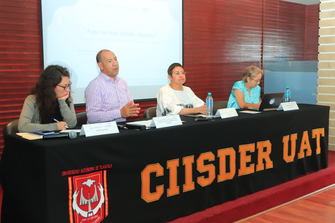 Procura CIISDER-UATx conocimiento y reflexión sobre problemáticas sociales entre sus estudiantes
